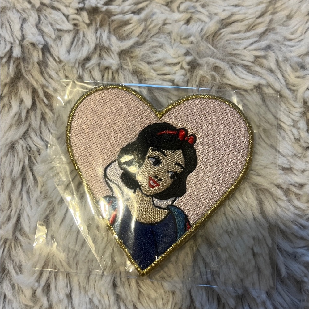 Stoney Clover Lane White Heart Patch
